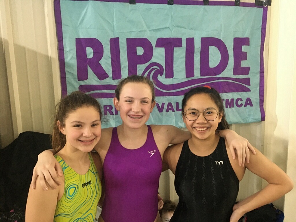 https://raritanvalleyymca.org/uploads/editor/images/(Left%20to%20Right)%20Sami%20Guadagnino%20-%20Kaitlin%20Hall%20-%20Mikaela%20Villajoaquin.JPG